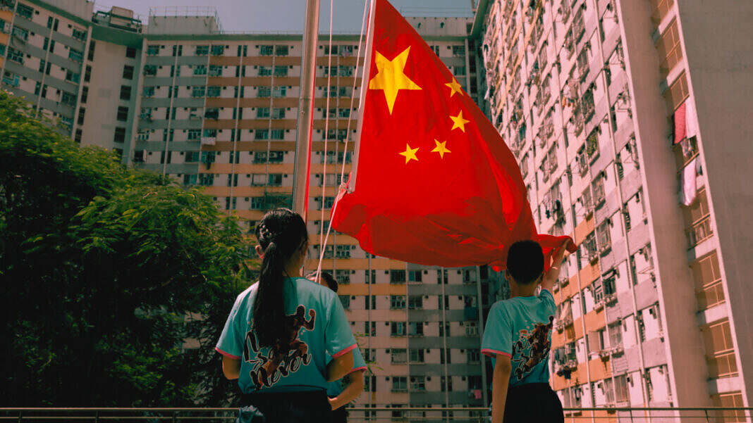 (Foto: Reuters); China; Bandera de China izándose